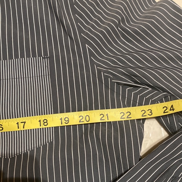 Mens EXPRESS L/S Button Down! Vertical Stripes! Dress Shirt LARGE Brand NEW!🔥🎄 - Picture 6 of 15